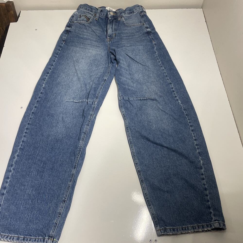 BDG Urban Outfitters High Rise Baggy Jeans Women's Size 24 Blue Light Wash - Picture 1 of 16
